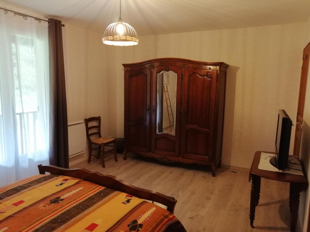 A La Joie De Vivre Chez L'Habitant Banat Dış mekan fotoğraf