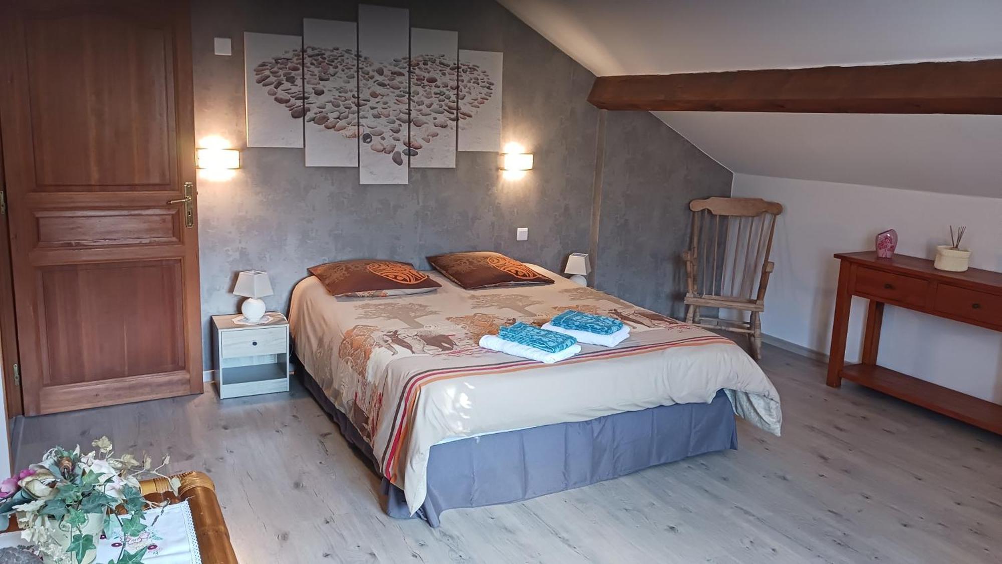 A La Joie De Vivre Chez L'Habitant Banat Dış mekan fotoğraf