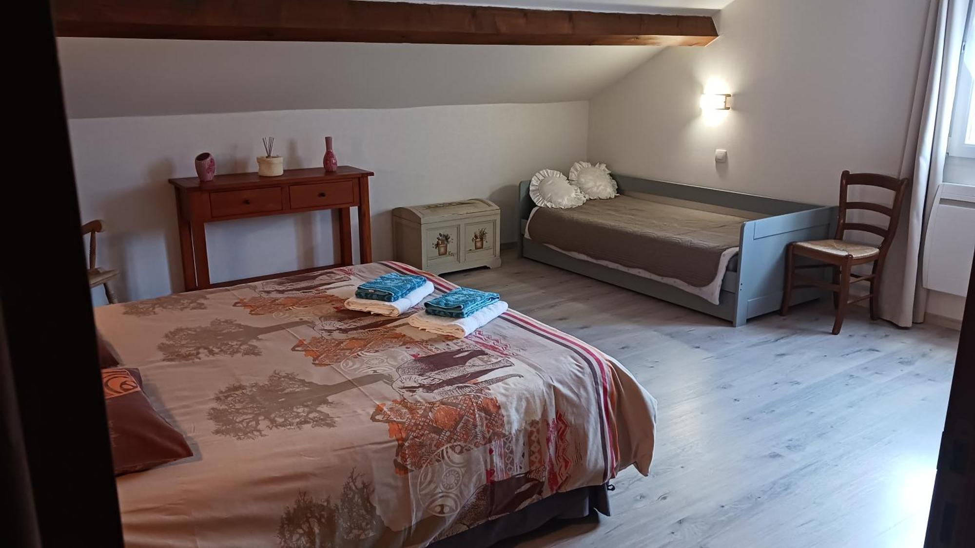 A La Joie De Vivre Chez L'Habitant Banat Dış mekan fotoğraf